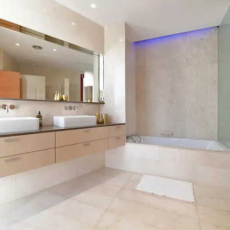 Villa Belasole 7Hpx Milla De Oro *